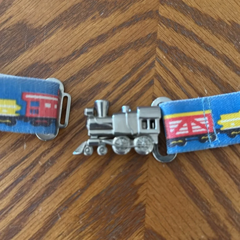 Avon *Vintage* 80’s Kids Adjustable Belts, Used